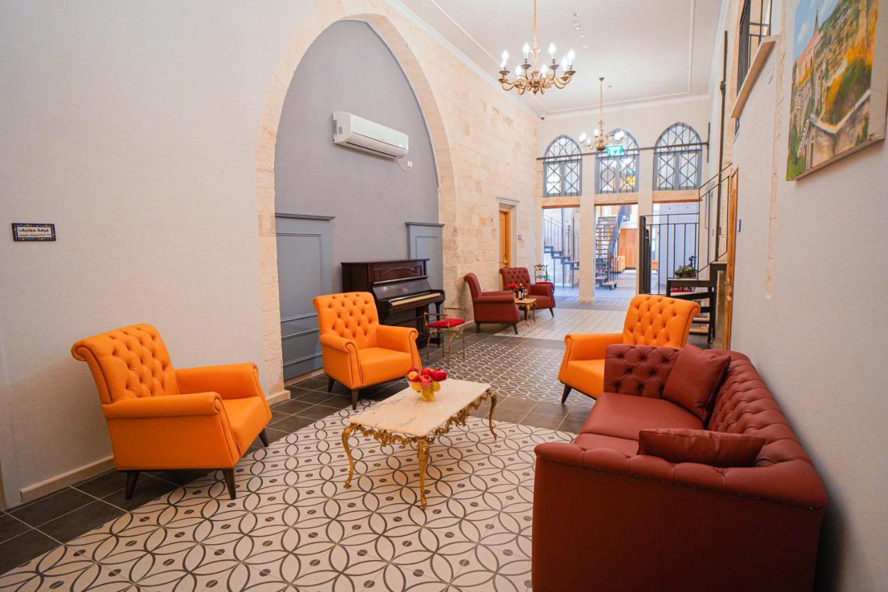 Michel House Otel Nasıra Dış mekan fotoğraf