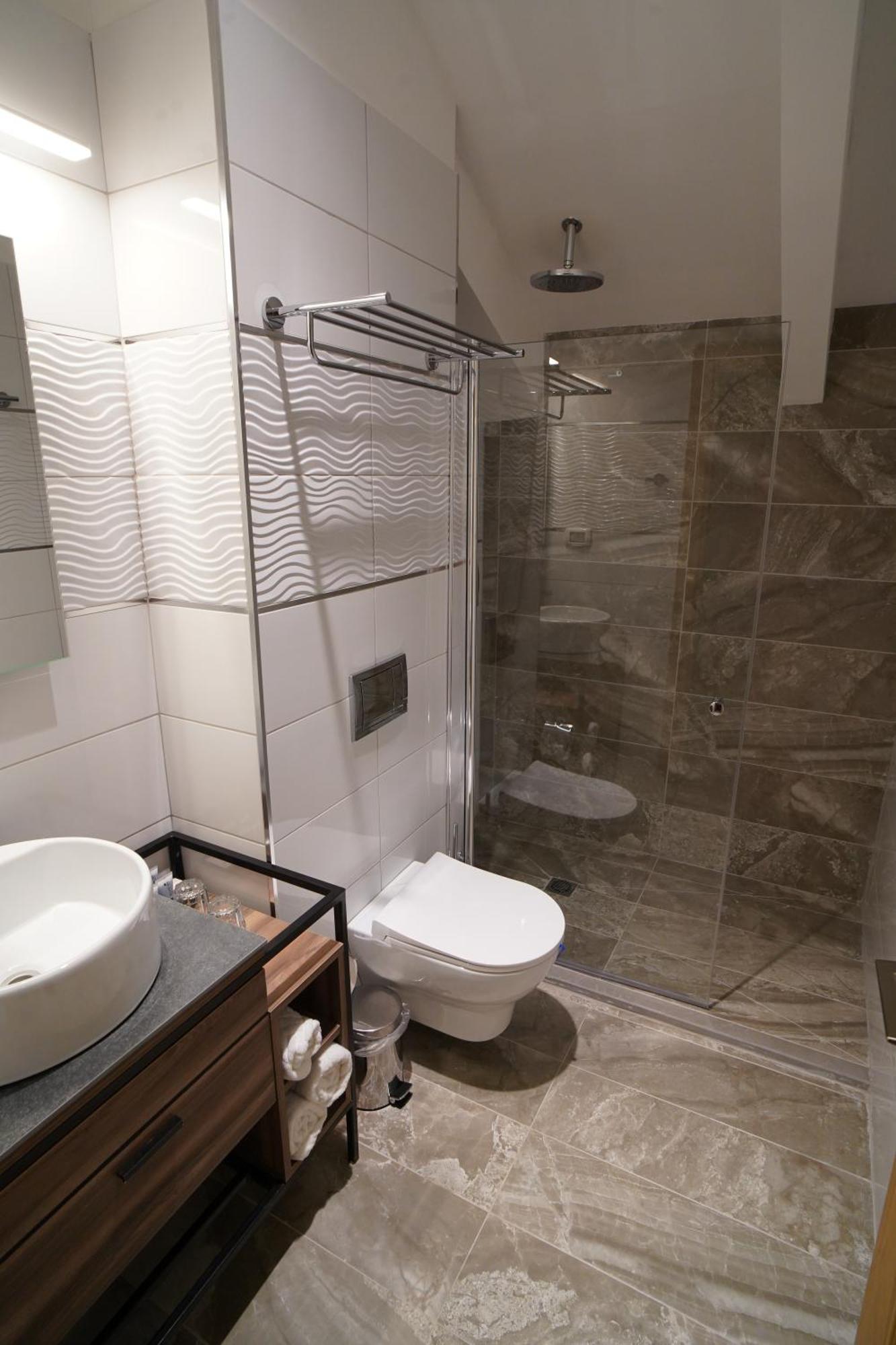 Michel House Otel Nasıra Dış mekan fotoğraf