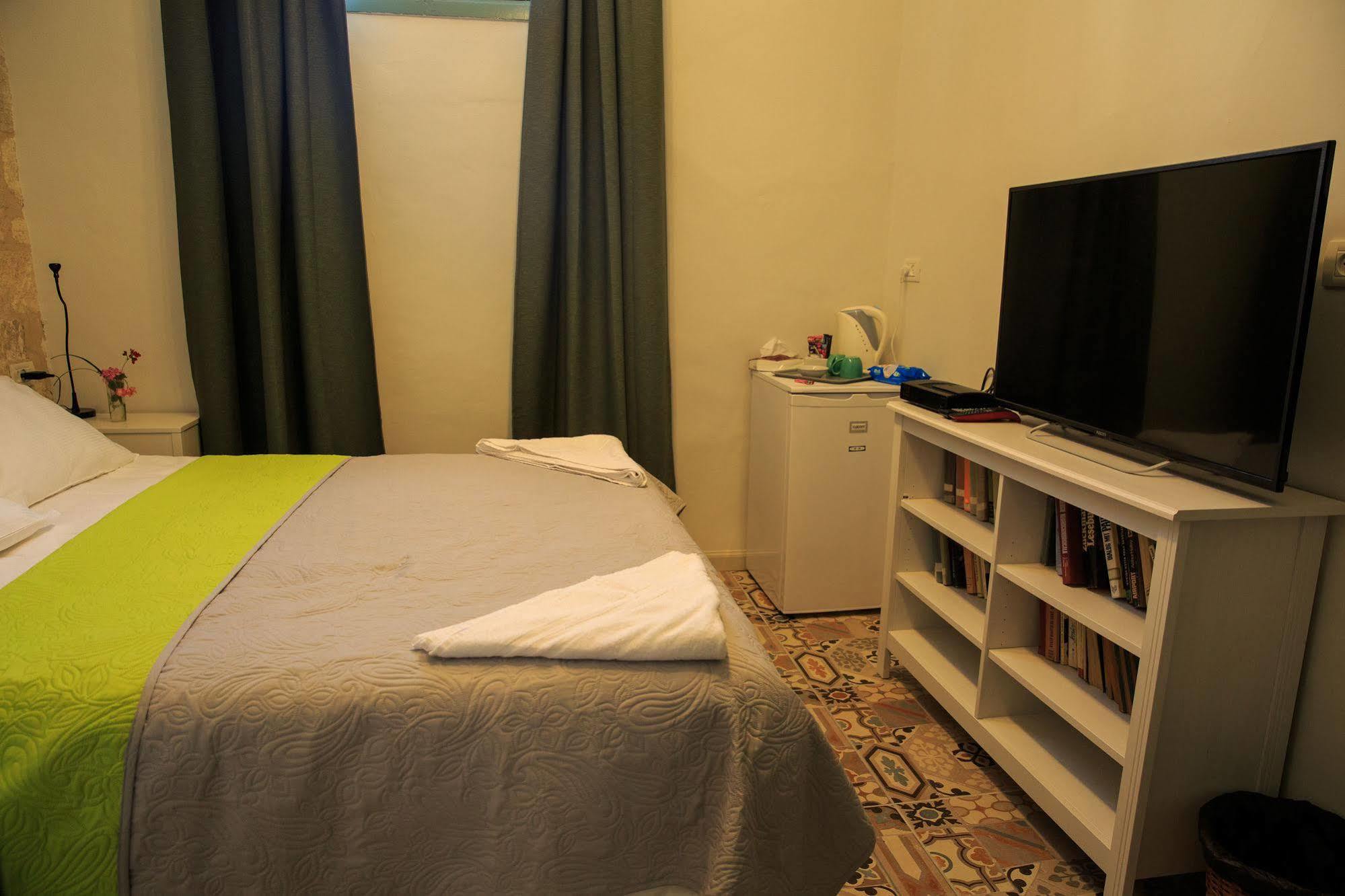 Michel House Otel Nasıra Dış mekan fotoğraf